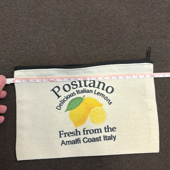 Lemon 🍋 pouch bag souvenir - Picture 5 of 6